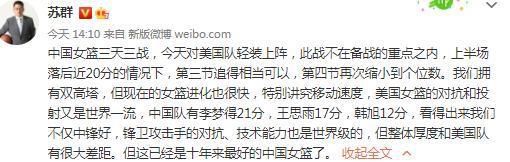 萨拉赫在北京时间今天凌晨于伦敦举行的颁奖典礼上获此殊荣，他在球迷投票中名列榜首。